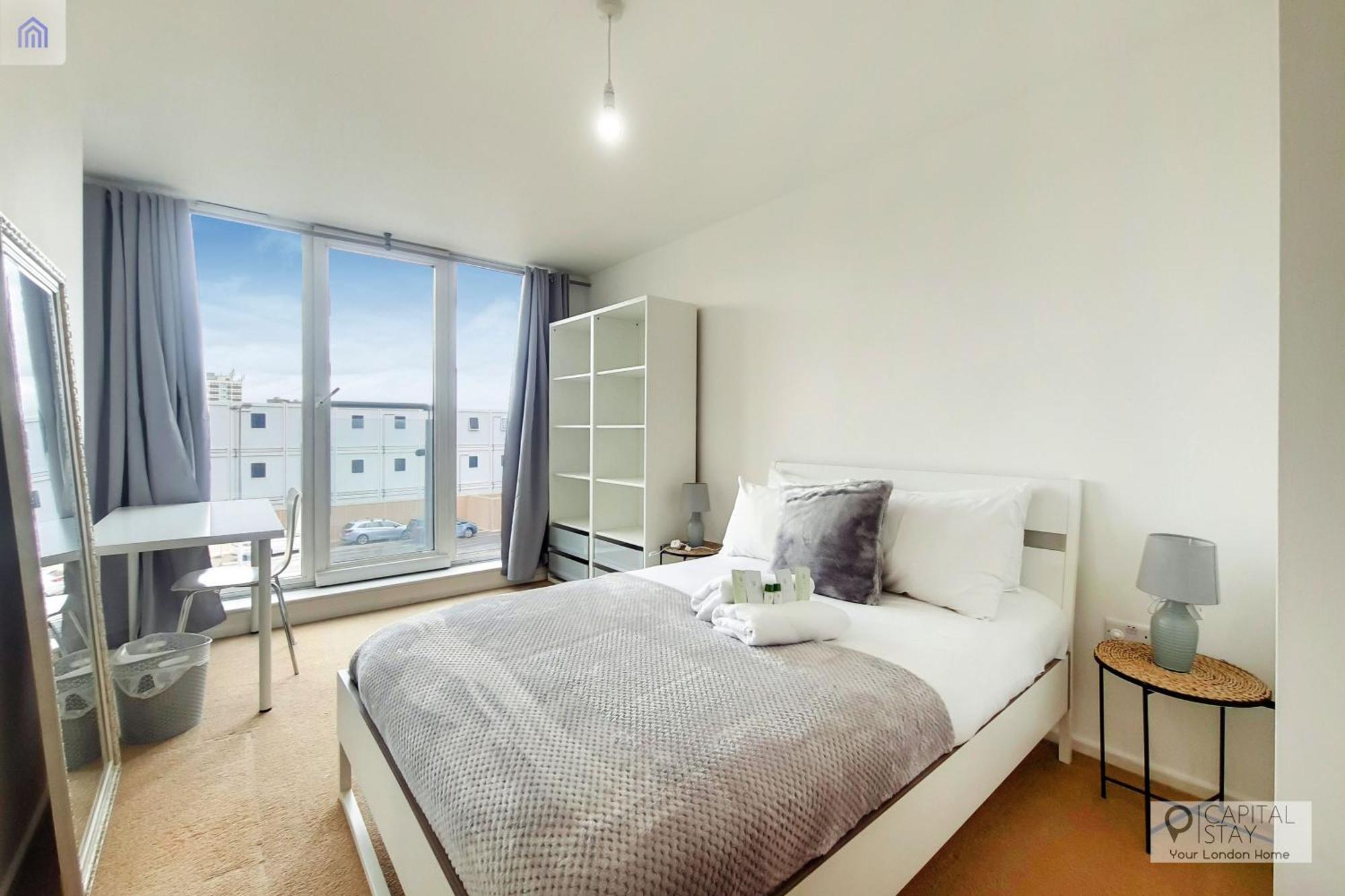 Apartment Fully Serviced Two Bed By Excel & O2